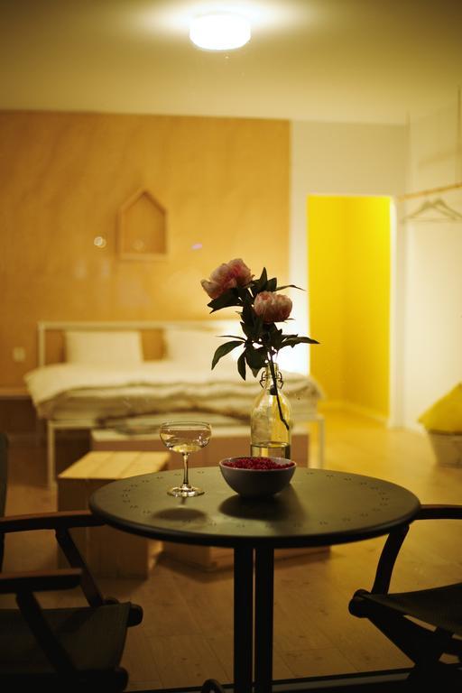Vlnka Apartments ปิเอชตานี ห้อง รูปภาพ
