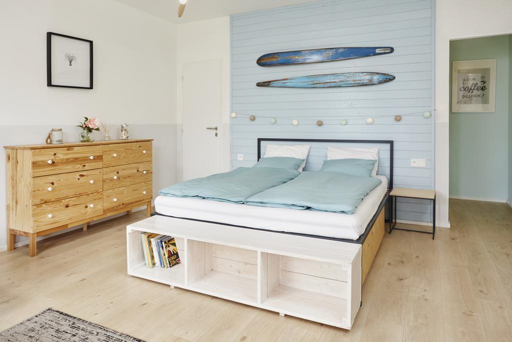 Vlnka Apartments ปิเอชตานี ภายนอก รูปภาพ