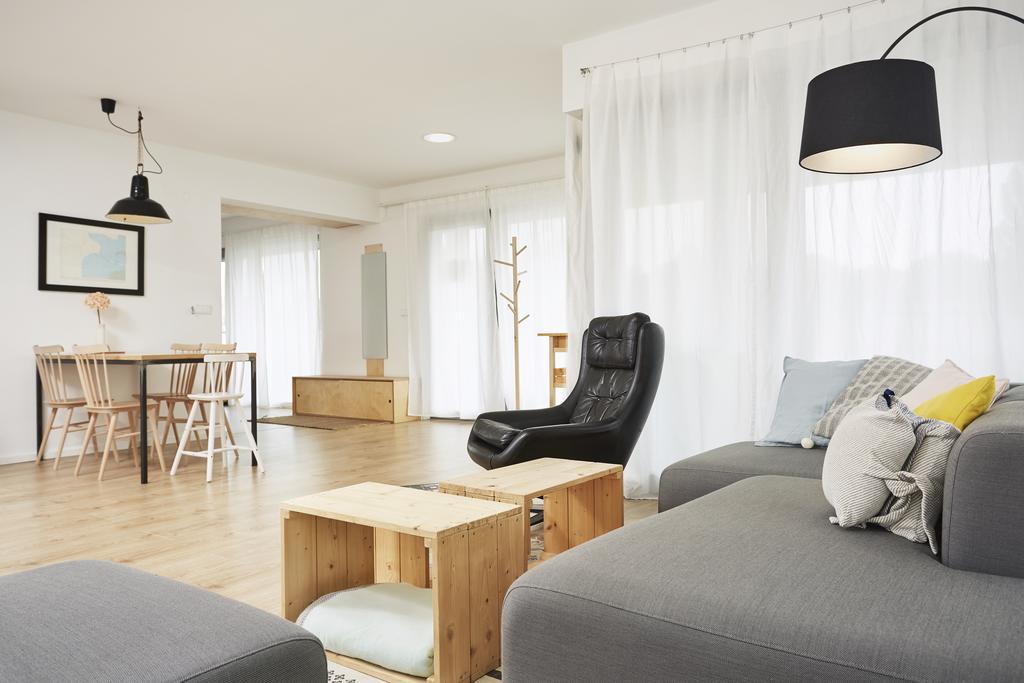 Vlnka Apartments ปิเอชตานี ภายนอก รูปภาพ